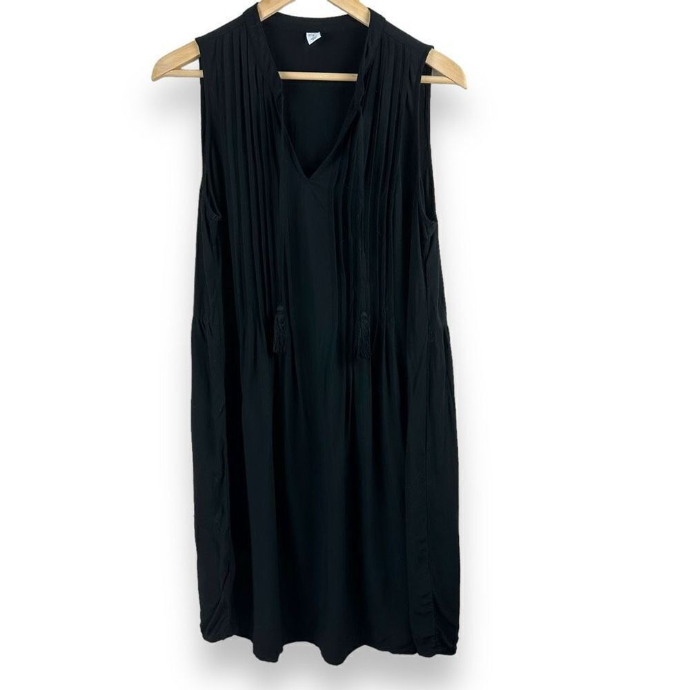 Old Navy Women's Size M Pleated Front Tank Midi Dress Black Sleeveless Tie Neck